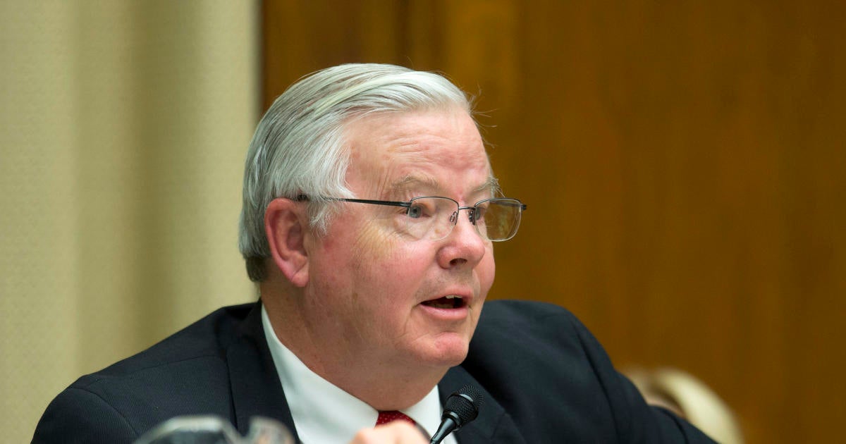 Texas Congressman Apologizes For Circulation Of Nude Photo CBS News