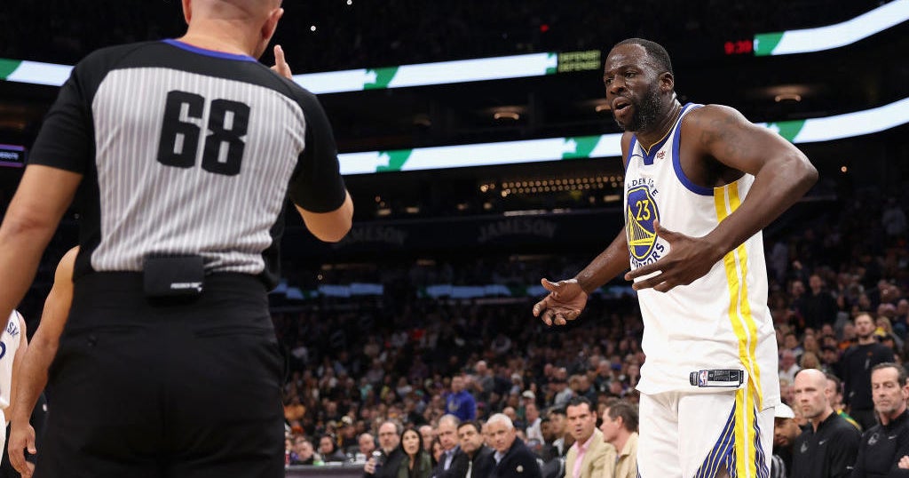 NBA suspends Warriors’ Draymond Green indefinitely after hitting Suns’ Jusuf Nurkic NBA suspends Warriors’ Draymond Green indefinitely after hitting Suns’ Jusuf Nurkic