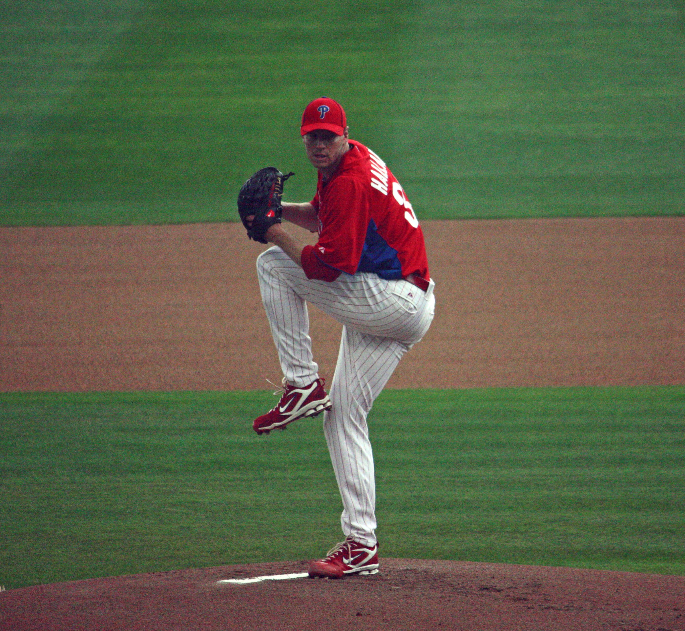 phillies-ace-roy-halladay-looks-ready-for-opening-day.jpg 