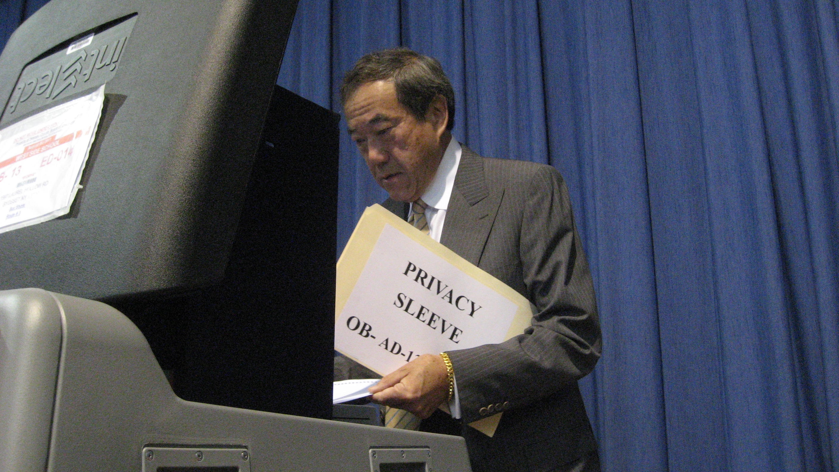 Charles Wang Votes 