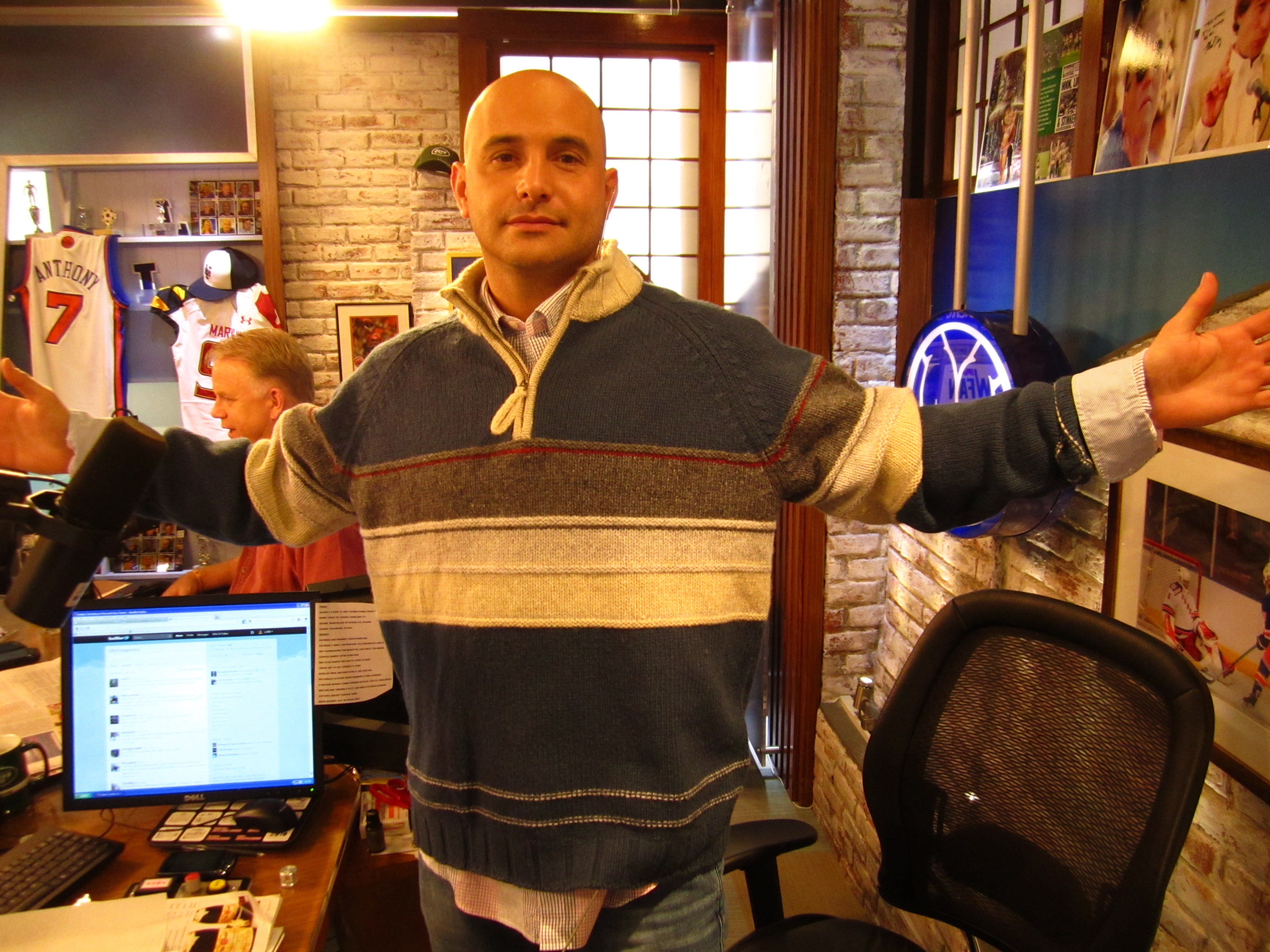 craig-sweater.jpg 