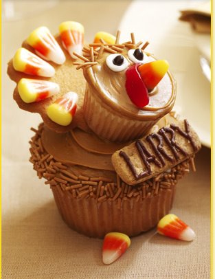 Larry the Thanksgiving Cupcake 