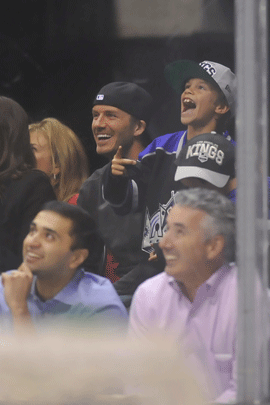 018-lakers-beckham-and-son.gif 