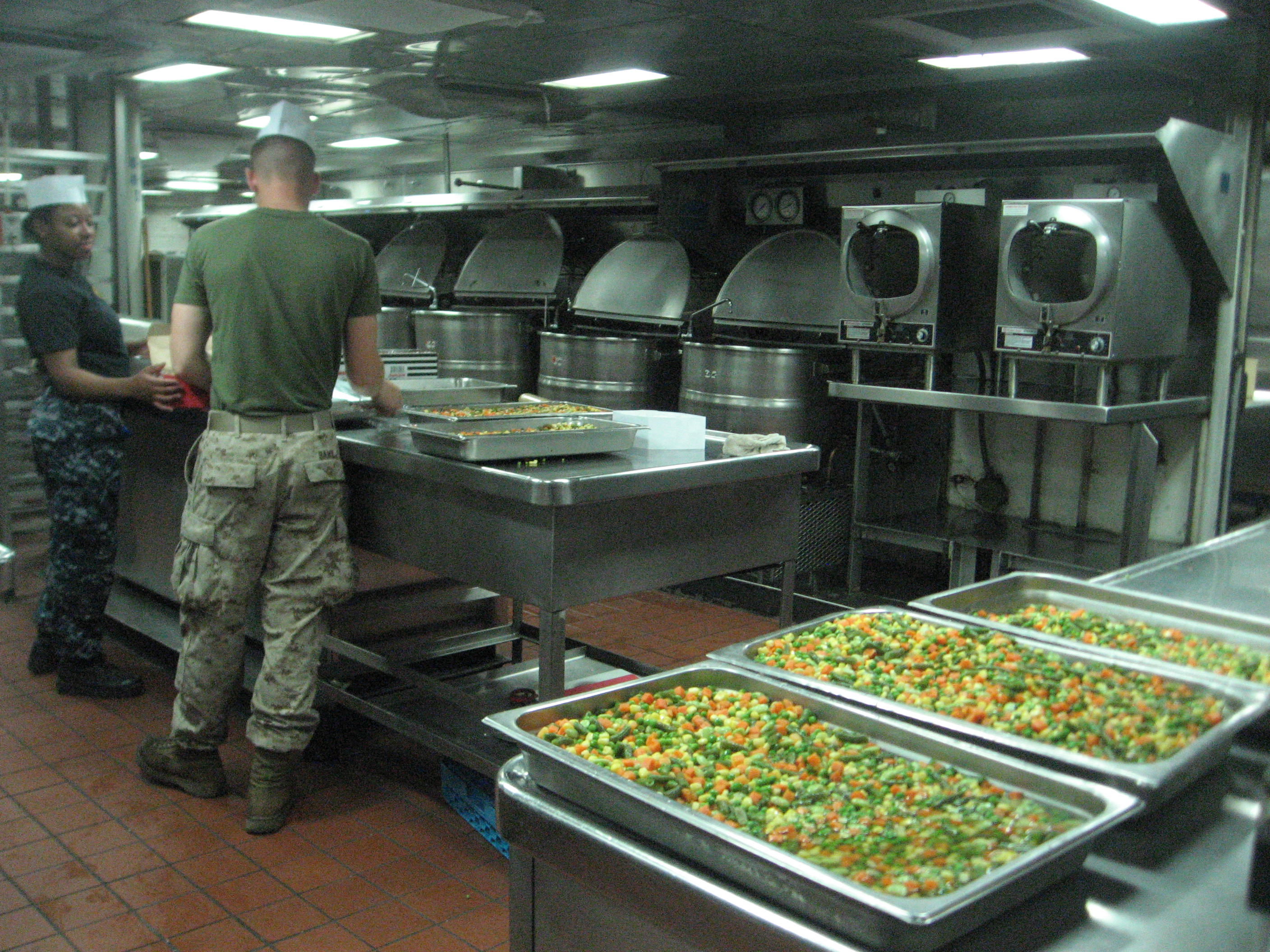 getting-ready-for-lunch-in-the-enlisted-mess-on-the-uss-wasp.jpg 