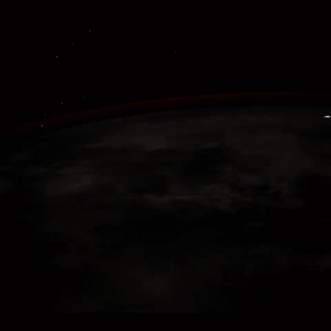 biggerspacegif.gif 