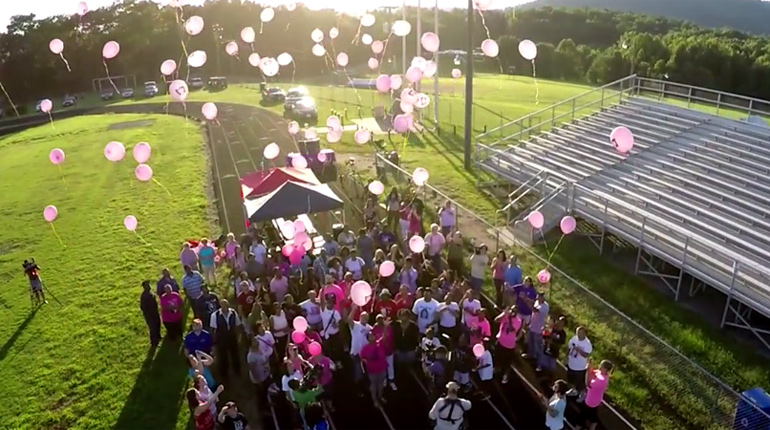 Balloons are released in memory of Alexis Murphy 