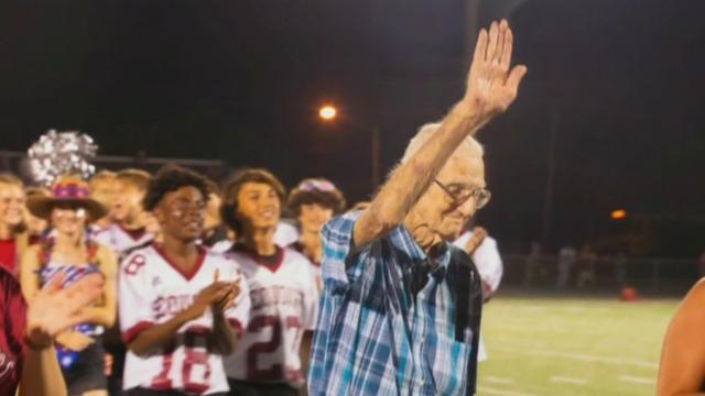 91-year-old high school sports superfan hasn't missed a game in decades