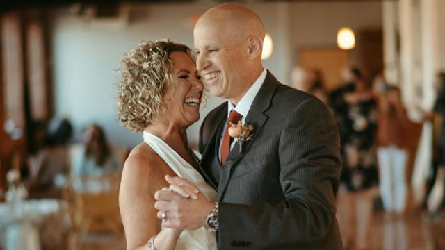 A wife remarried her husband after Alzheimer's took his memory