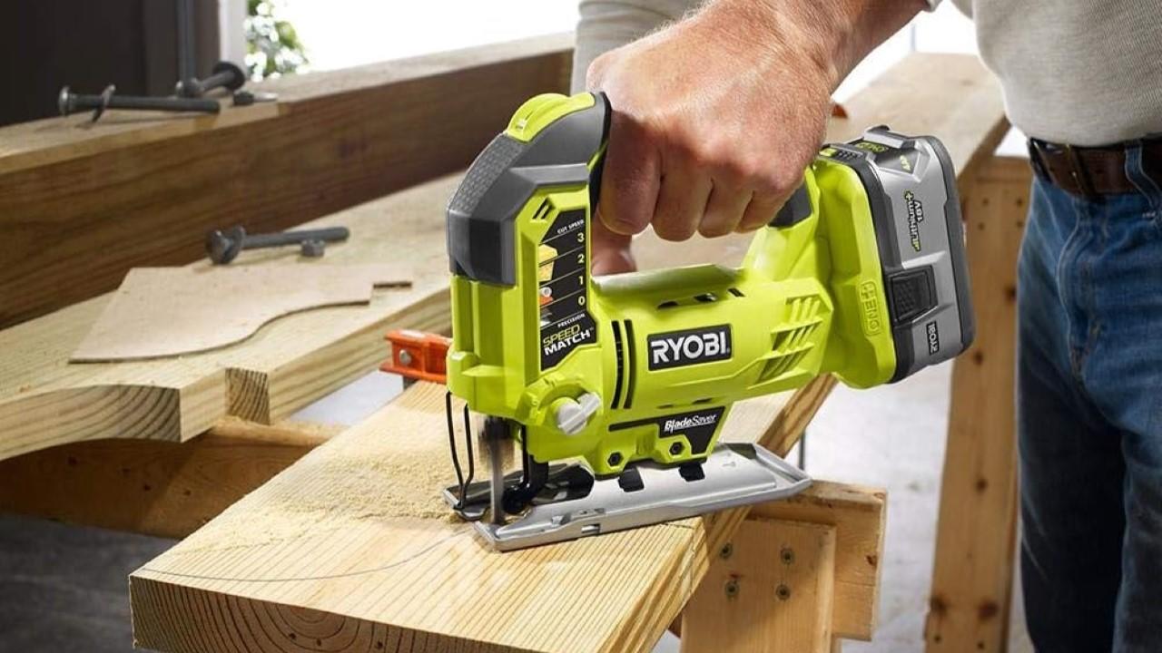 Ryobi-jigsaw-Amazon-Father's-Day.jpg 