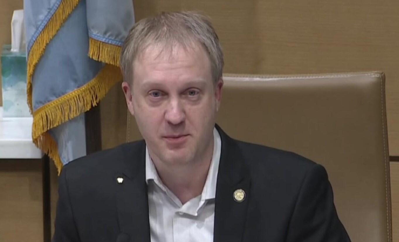 12p-vo-senator-expulsion-wcco7d8r-1.jpg 