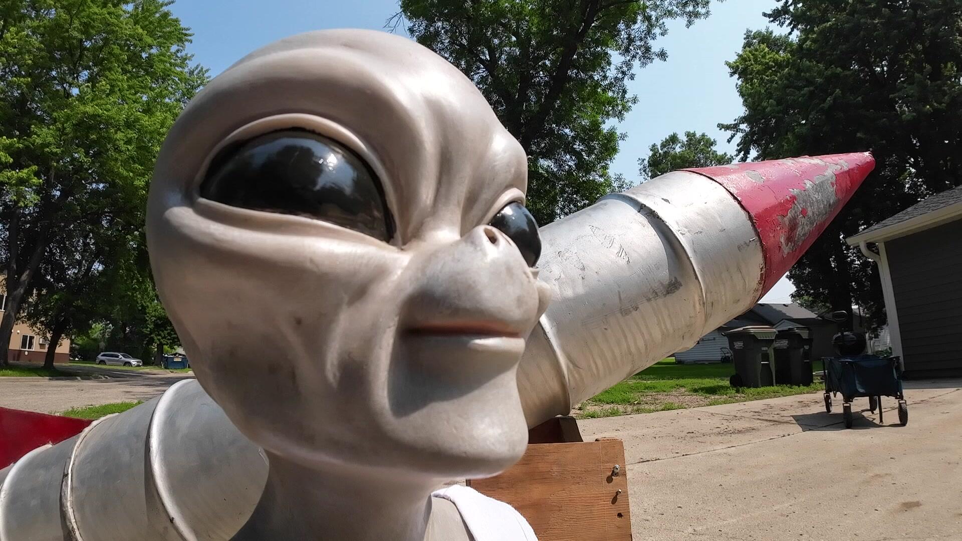 raw-fm-cosmos-gopro-aviles-lauritsen-00-14-3907.jpg