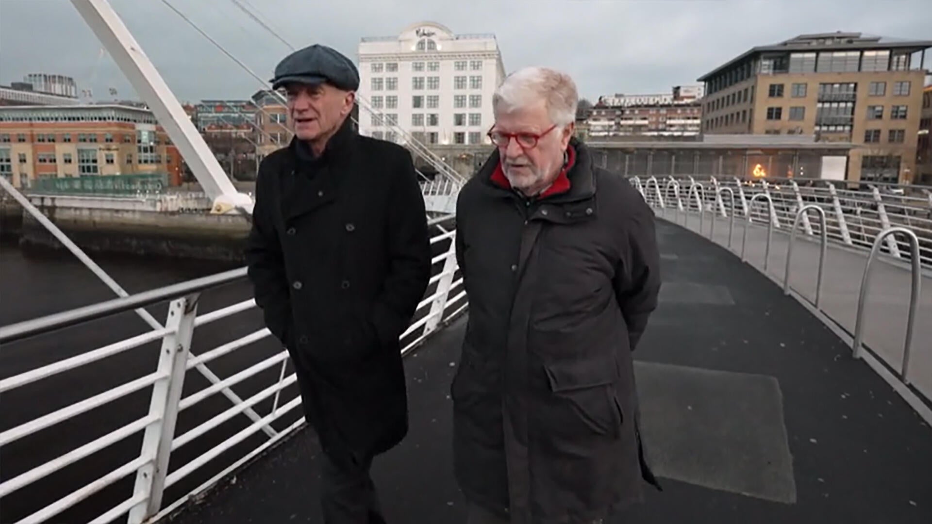 sting-with-mark-phillips-in-newcastle.jpg 