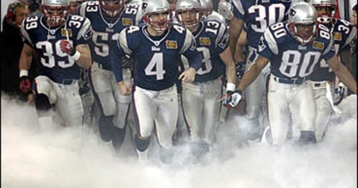 Tom Brady - Super Bowl XXXVIII: Panthers v Patriots