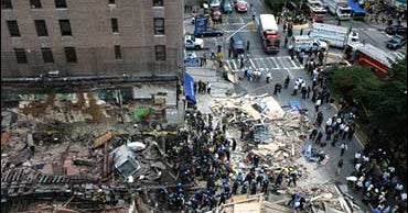 6 Injured In NYC Building Collapse - CBS News