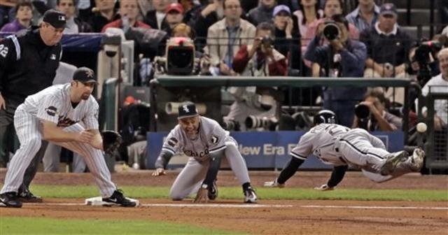 José Rijo strikes out nine A's in Game 4 of the 1990 World Series