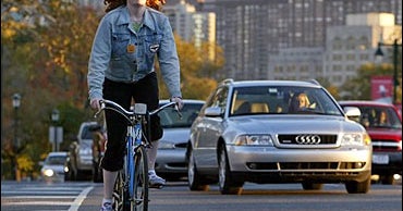 Philly Riders Face Day 2 Of Strike - CBS News