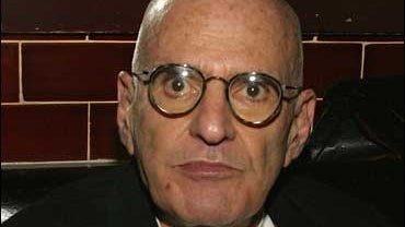 Larry Kramer 