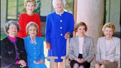 US First Ladies (l-r) Lady Bird Johnson, Pat Nixon, Nancy Reagan, Barbara Bush, Rosalynn Carter and Betty Ford, Nov. 4, 1991 