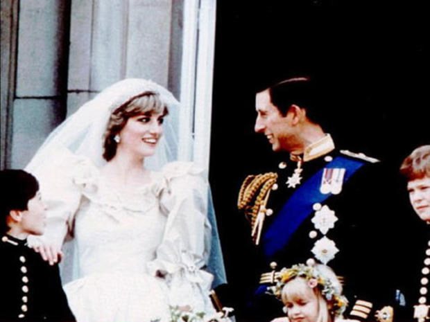 Princess Diana and Prince Charles on Buckingham Palace 