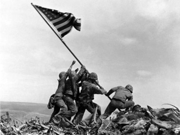 US Marines raise American flag on Mount Suribachi, Iwo Jima 