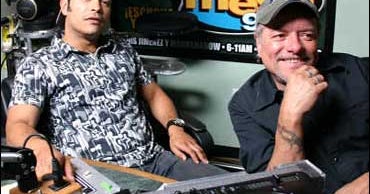 Morning Radio's Top Gun Speaks Spanish CBS News