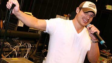 Nick Lachey rehearses for upcoming tour on Sept. 8, 2006 