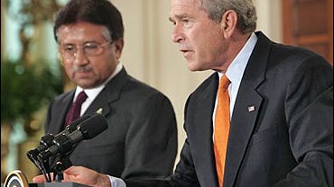 President Bush holds a joint press conference with Pakistan President Gen. Pervez Musharraf 