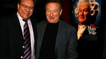 Lewis Black and Robin Williams at "Man of the Year" premiere 