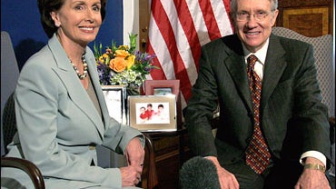 Democratic House leader Nancy Pelosi meets with Senate Democratic leader Harry Reid 