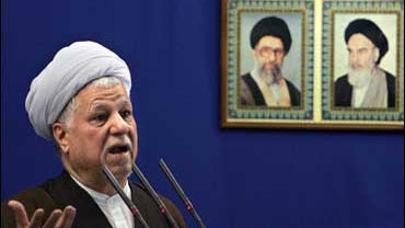 Senior Iranian cleric Akbar Hashemi Rafsanjani speaks during the Friday prayers at Tehran university, 17 Novbember 2006. Rafsanjani said in the seremon that the US indications of readiness for Iraq talks with Iran were because they needed Tehran's help, n 