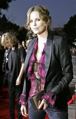 Hillary Swank's New Thriller 