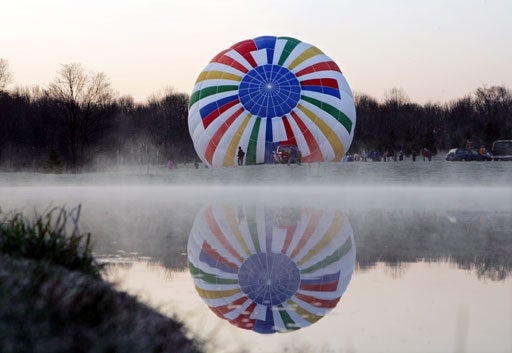 Ballon In The Mist 