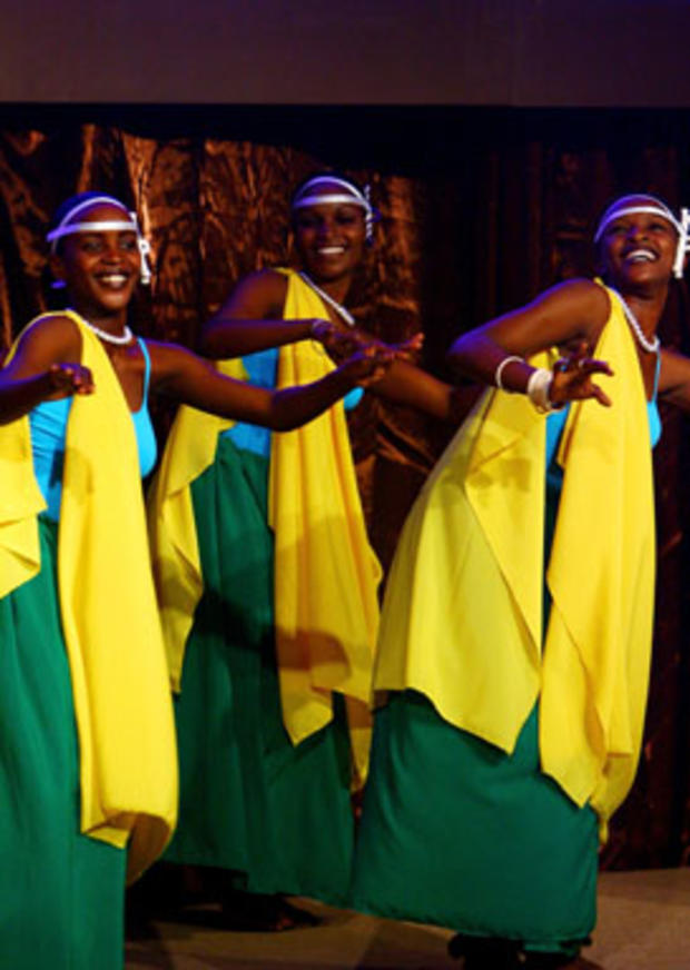 Rwandan Dancers At Tribeca 