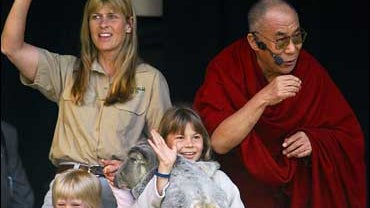 Dalai Lama and the Irwin family 