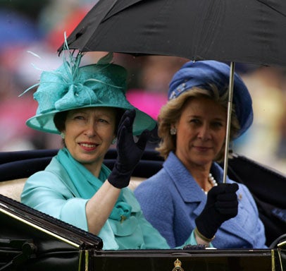 Feminine Finery At Ascot 