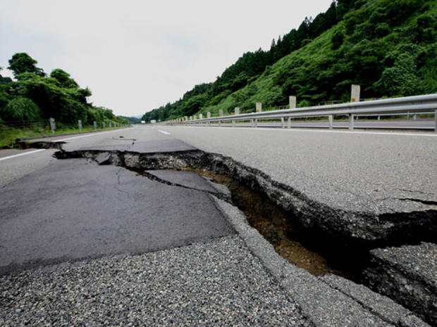 The Express highway is cracked by the magnitude 6.8 earthquake on July 17, 2007 in Kashiwazaki, Niigata Prefecture, Japan. 