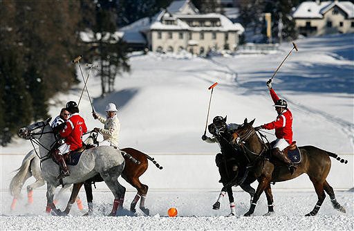 Snow Polo 