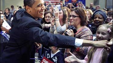Barack Obama campaigns in Wisconsin 