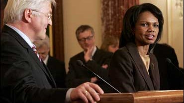 Sect. of State Condoleezza Rice, German Foreign Minister Frank-Walter Steinmeier 