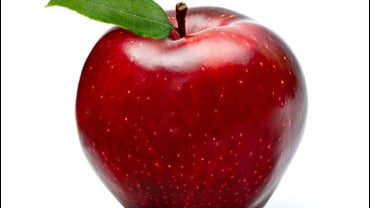 ripe red apple 