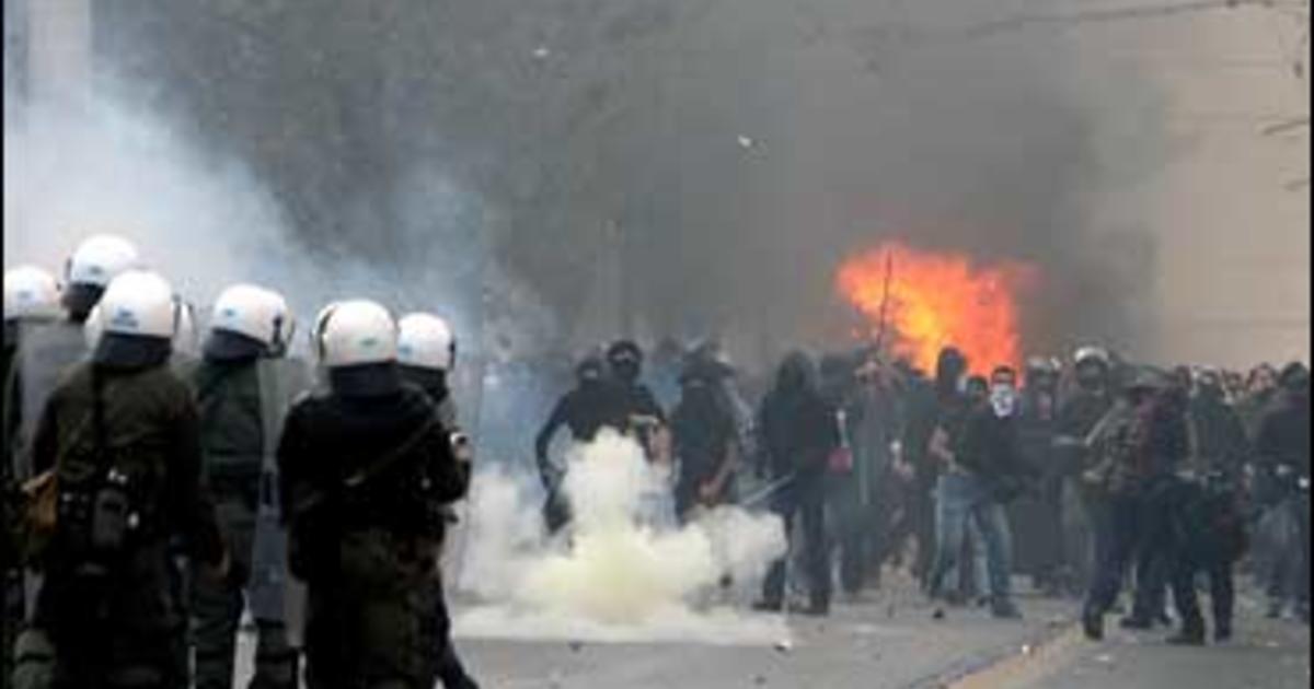 More Riots In Greece After Police Shooting - CBS News