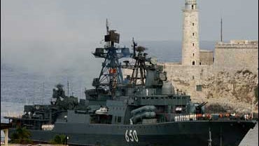 Russia's ship Admiral Chabanenko arrives in Havana Bay 