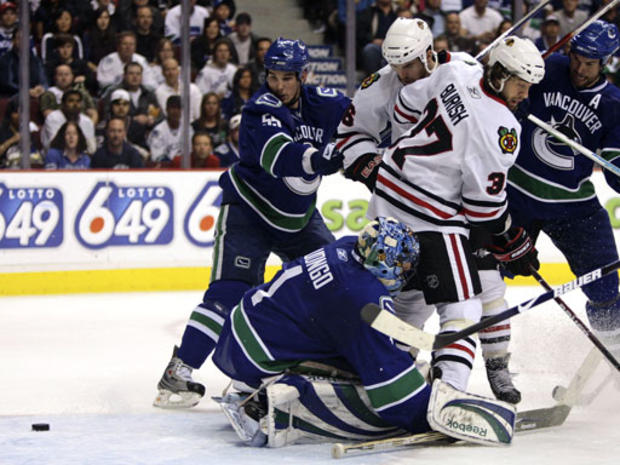 Vancouver vs. Chicago: Game 2 