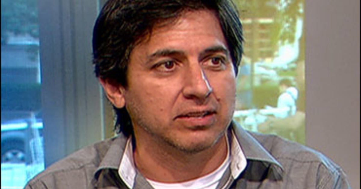 Ray Romano Wins Dinner Date - CBS News