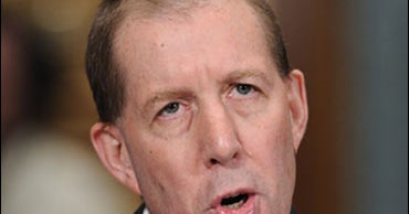 Rattner Resigns as Obama's Car Czar - CBS News
