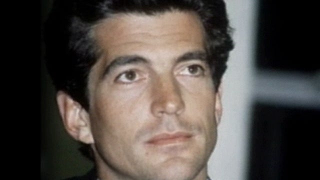 es_jfkJR_716.jpg 