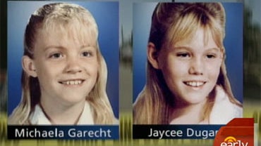 Photos of Jaycee Dugard and Micheala Garecht show striking similarities. 