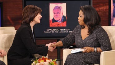 Oprah Winfrey and Vicky Kennedy 