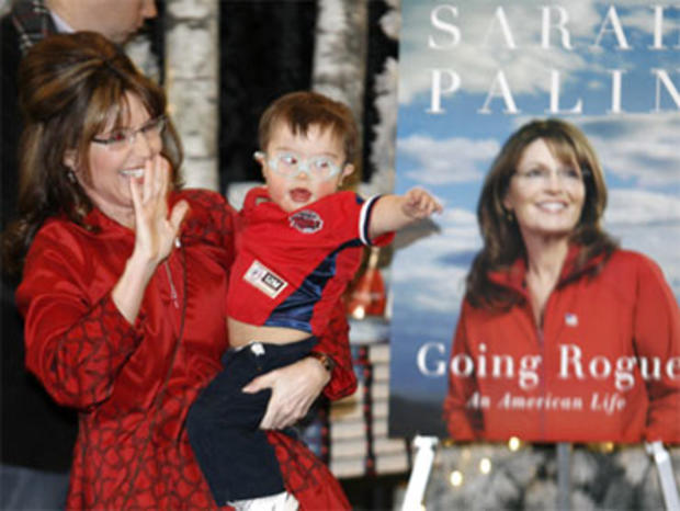 Sarah Palin holds Trig at Dec. 7 book signing 