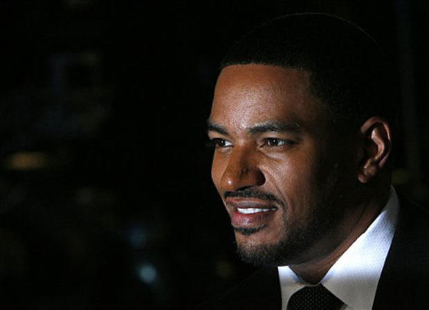 Laz Alonso Helps Launch "Avatar" 